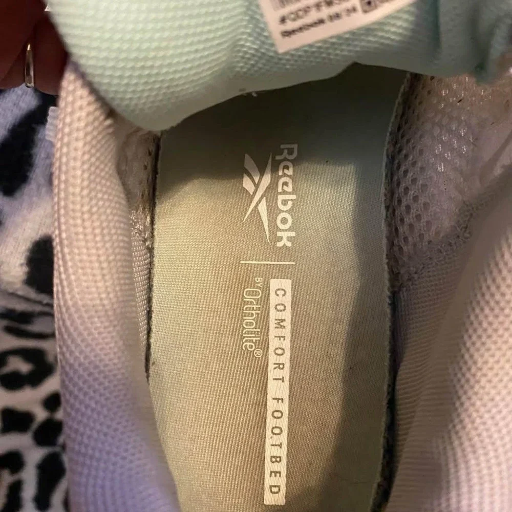 Reebok Womens Energen Lux Running Shoes White Seafoam GreenSize 8.5